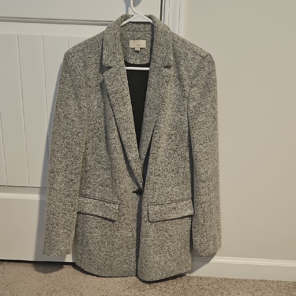 LOFT Gray Long Knit Blazer - Worn Once